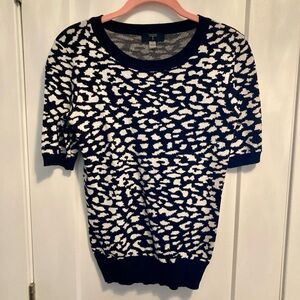 Tahari leopard print short sleeve sweater
